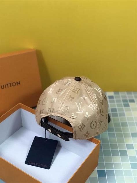 Louis Vuitton Cap ou pas cap, M76504  